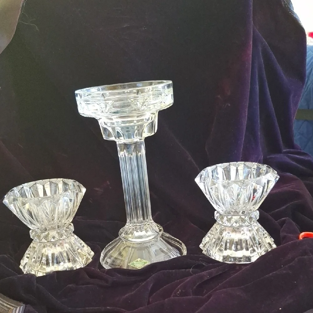 Elegant Crystal Candle Holder